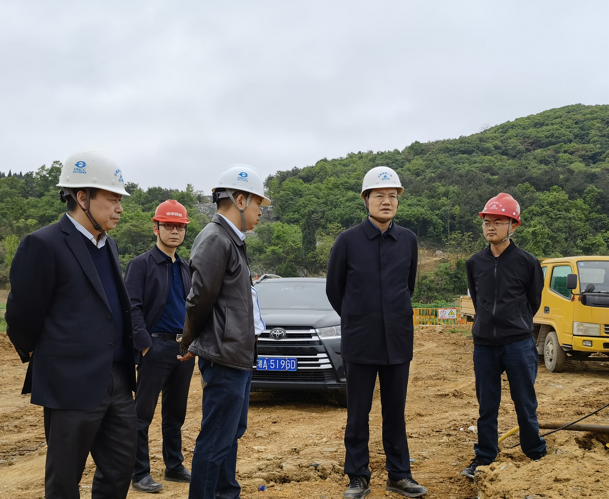 20210406891360.jpg 20210402 杨雄伟赴白新项目督查工作 图4_副本.jpg